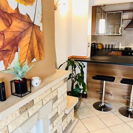The Portuguese 3 Bedroom House & By Altoluxoexperience Short Lets & Serviced With Free Parking Бристоль